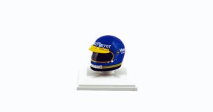(image for) Ronnie Peterson Helmet - 1974 Team Lotus